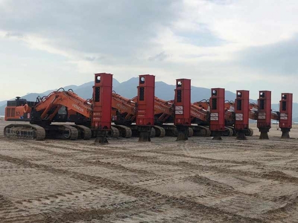 高速液壓夯實(shí)機(jī)